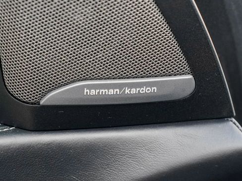 Used 2023 BMW X7 M60i w/ Executive Package image 11