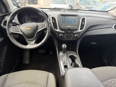 Used 2018 Chevrolet Equinox LT FWD image 21