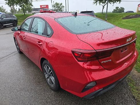 Used 2023 Kia Forte LXS FWD image 6