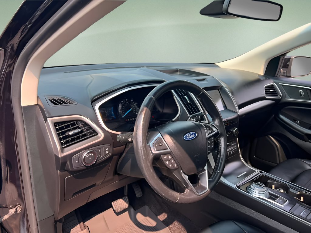 Used 2020 Ford Edge SEL w/ Convenience Package AWD/4WD image 10