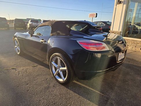 Used 2008 Saturn Sky w/ Premium Trim Package RWD image 16