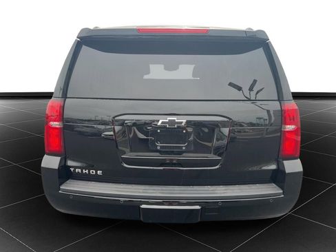 Used 2018 Chevrolet Tahoe LT w/ Luxury Package AWD/4WD image 4