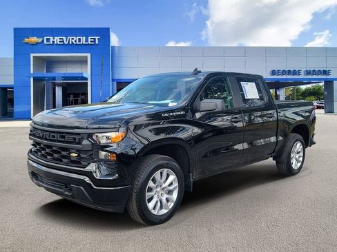 Certified 2026 Chevrolet Silverado 1500 Custom image 2