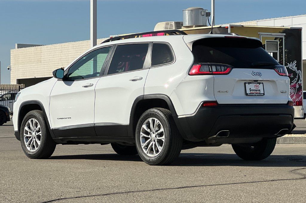 Used 2022 Jeep Cherokee Latitude Lux AWD/4WD image 7