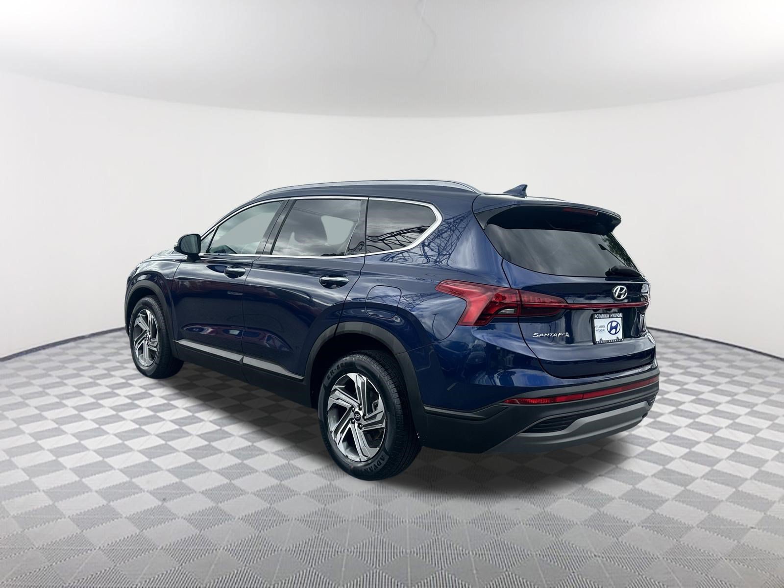 Used 2023 Hyundai Santa Fe SEL FWD image 7