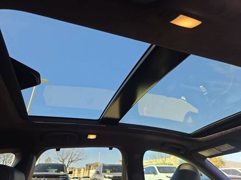 Used 2019 INFINITI QX50 Essential w/ Sensory Package image 22