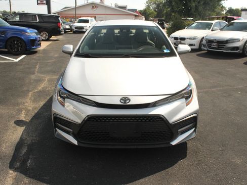 Used 2020 Toyota Corolla SE FWD image 11