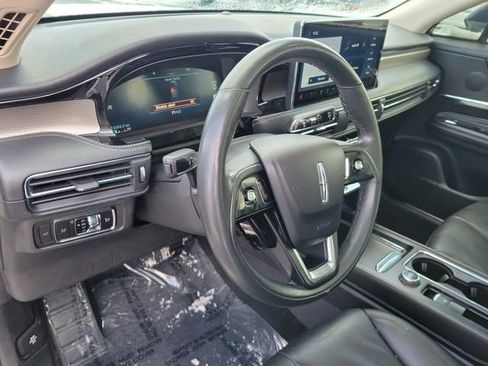 Certified 2023 Lincoln Corsair Reserve w/ Equipment Group 201A image 8