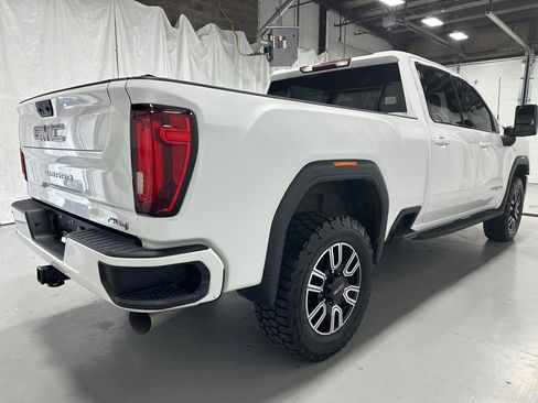Used 2022 GMC Sierra 2500 AT4 image 7