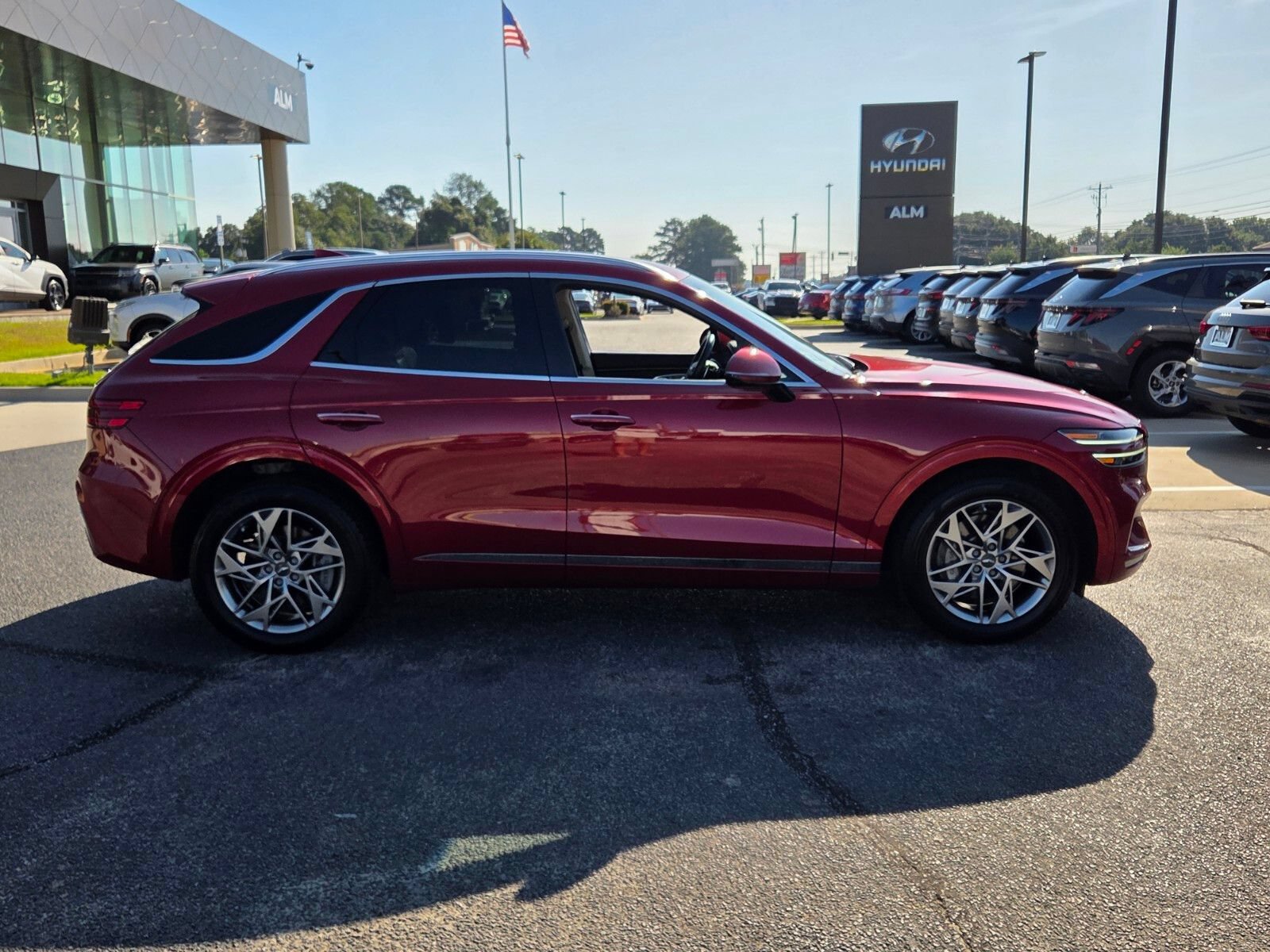 Used 2025 Genesis GV70 2.5T AWD/4WD image 16