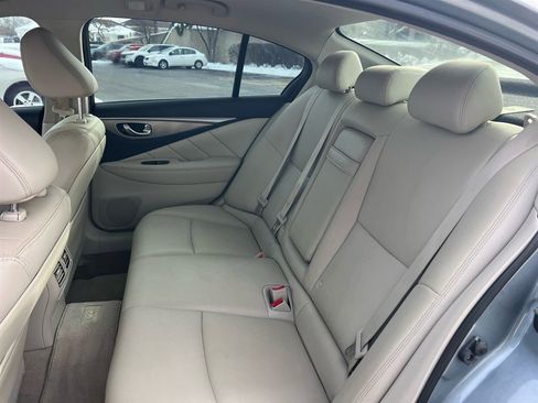 Used 2014 INFINITI Q50 image 36