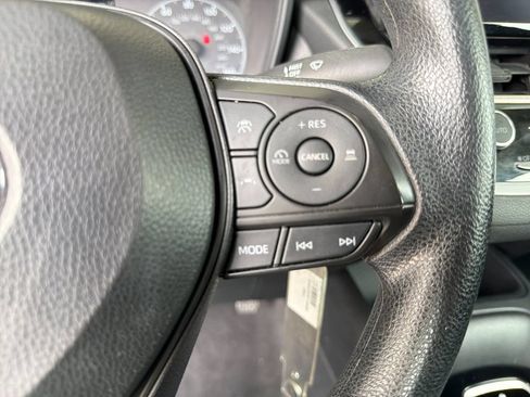 Used 2024 Toyota Corolla LE FWD image 27