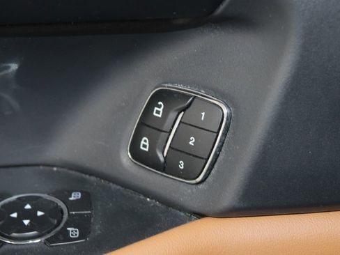 Used 2022 Ford Expedition Platinum image 28