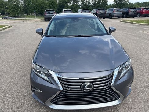 Used 2017 Lexus ES 350 w/ Luxury Package FWD image 15