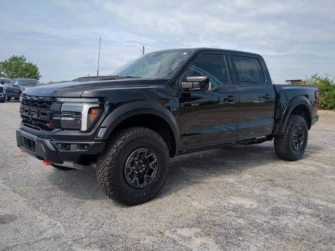 Used 2025 Ford F150 Raptor w/ Equipment Group 803A Raptor R AWD/4WD image 6