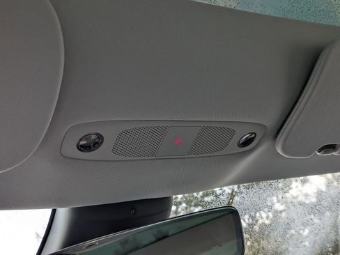 Used 2018 Tesla Model 3 Long Range image 21