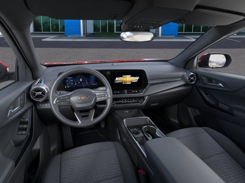 New 2027 Chevrolet Equinox LT FWD image 15