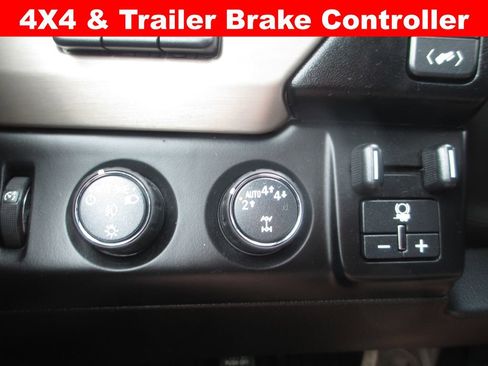 Used 2019 GMC Yukon XL Denali w/ Open Road Package AWD/4WD image 22