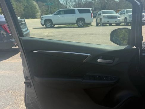 Used 2015 Honda Fit EX image 16