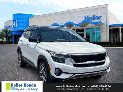 Used 2023 Kia Seltos SX AWD/4WD image 1