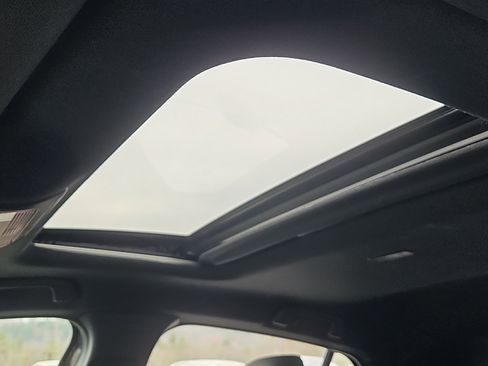 Certified 2025 MAZDA MAZDA3 s image 8