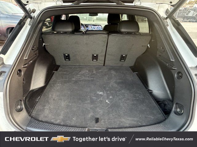 Used 2024 Chevrolet Equinox EV LT FWD image 28