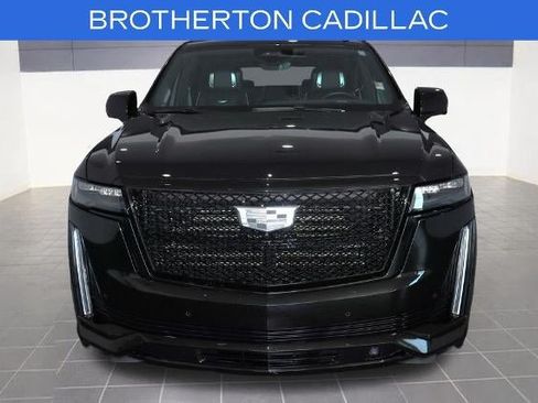 Certified 2023 Cadillac Escalade Sport Platinum w/ LPO, ONYX Package AWD/4WD image 12