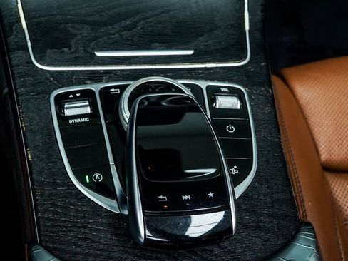 Used 2017 Mercedes-Benz C 300 4MATIC Cabriolet image 20