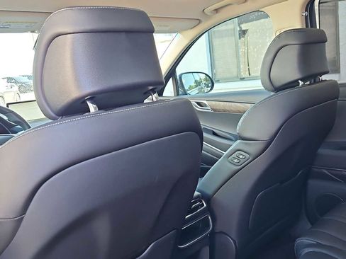 Used 2024 Genesis GV80 3.5T image 19