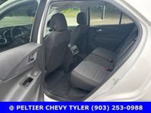 Used 2022 Chevrolet Equinox LT FWD image 14