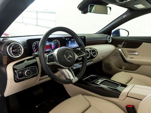 Used 2025 Mercedes-Benz CLA 250 CLA 250 image 17