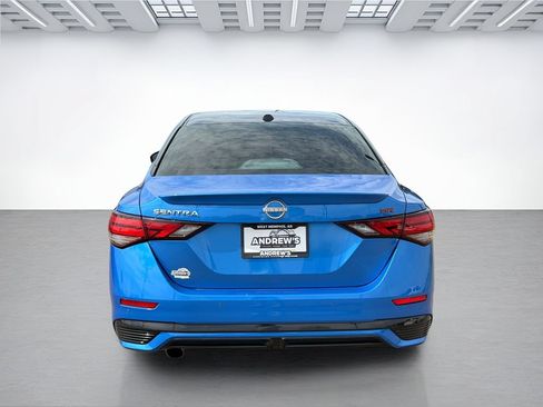Used 2024 Nissan Sentra SR FWD image 7