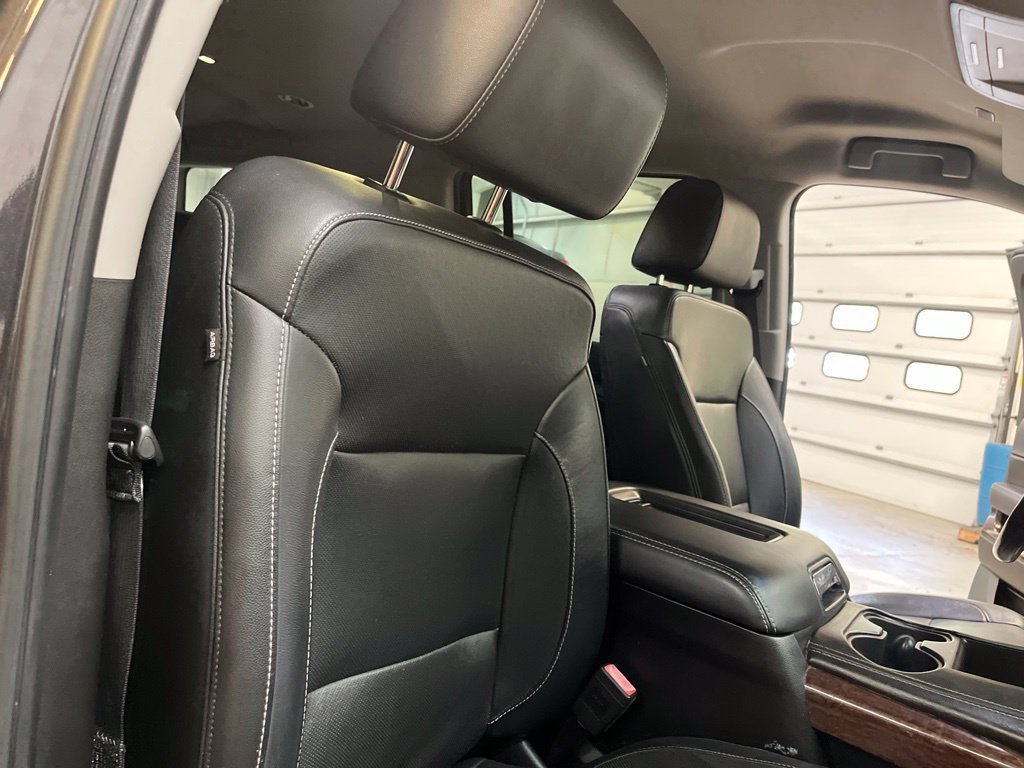 Used 2018 GMC Yukon XL SLT AWD/4WD image 39