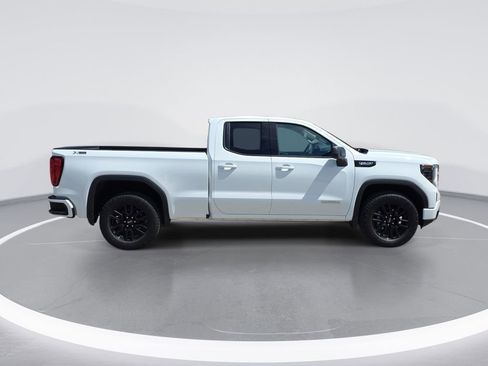 Used 2023 GMC Sierra 1500 Elevation AWD/4WD image 2