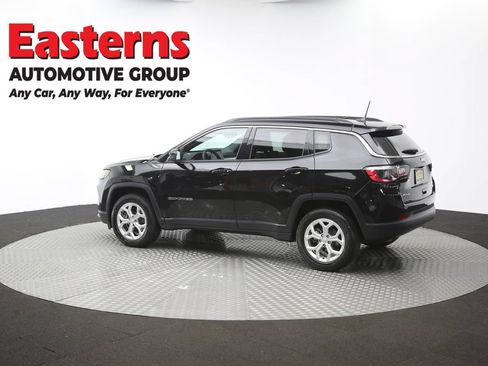 Used 2024 Jeep Compass Latitude AWD/4WD image 61