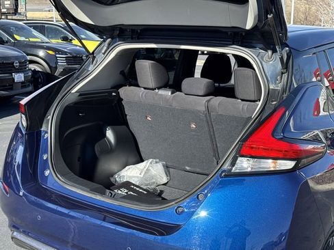 Certified 2024 Nissan Leaf SV Plus image 19