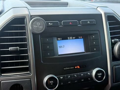 Used 2018 Ford Expedition XLT w/ Equipment Group 201A RWD image 7