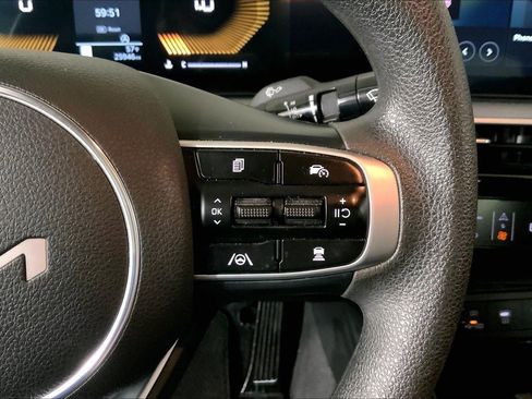 Used 2025 Kia K5 LXS image 18