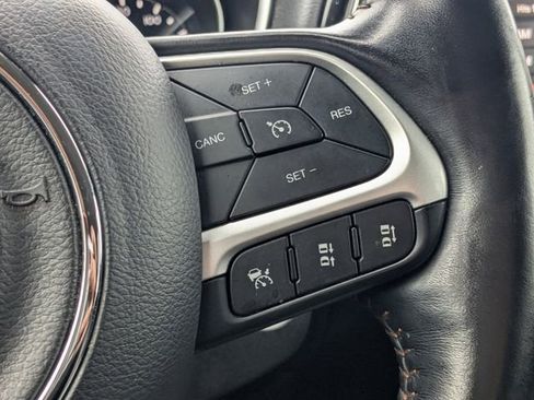 Used 2021 Jeep Compass Limited image 26