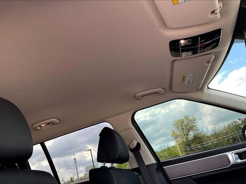 Used 2024 Hyundai Santa Fe SEL image 16