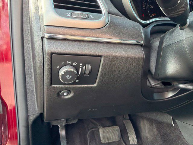Used 2018 Jeep Grand Cherokee Limited w/ Trailer Tow Group IV AWD/4WD image 23