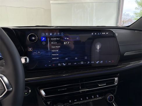 New 2026 Chevrolet Traverse High Country image 30