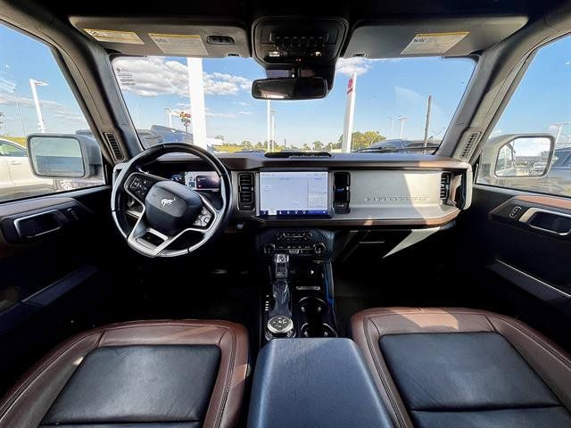 Used 2022 Ford Bronco Outer Banks AWD/4WD image 16