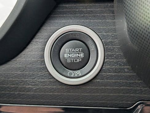 Used 2022 RAM 2500 Limited w/ Night Edition AWD/4WD image 28
