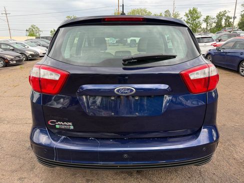 Used 2016 Ford C-MAX Energi SEL w/ Equipment Group 302A FWD image 6