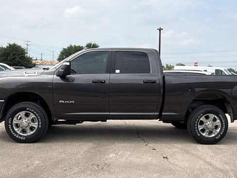 New 2026 RAM 2500 Lone Star AWD/4WD image 8