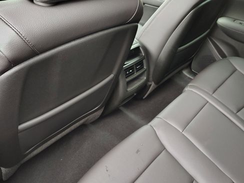 New 2025 Cadillac XT5 Luxury w/ LPO, Floor Liner Package image 37