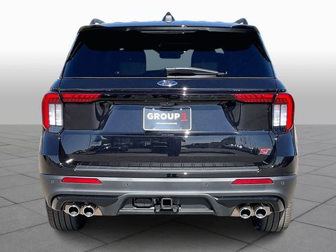 New 2026 Ford Explorer ST image 4