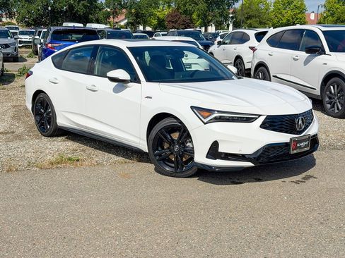 New 2026 Acura Integra A-Spec image 2