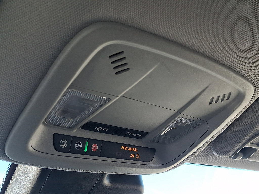Used 2025 Chevrolet Malibu LT FWD image 32